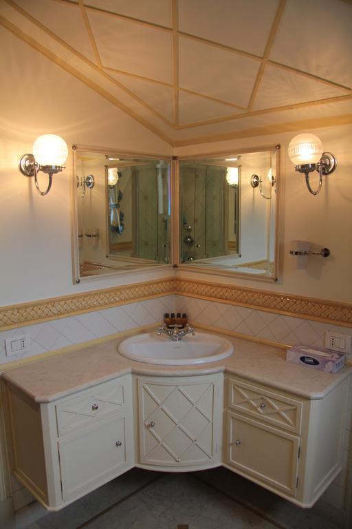 Domus Dotti V Guest House Treviso Oda fotoğraf