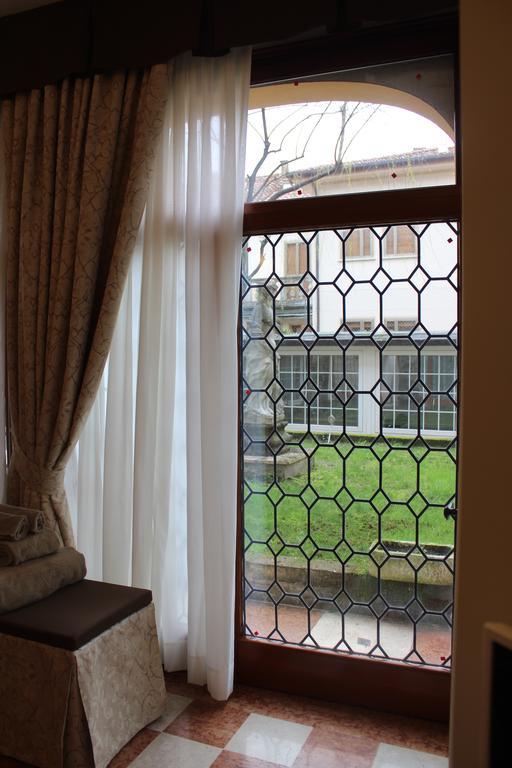 Domus Dotti V Guest House Treviso Dış mekan fotoğraf