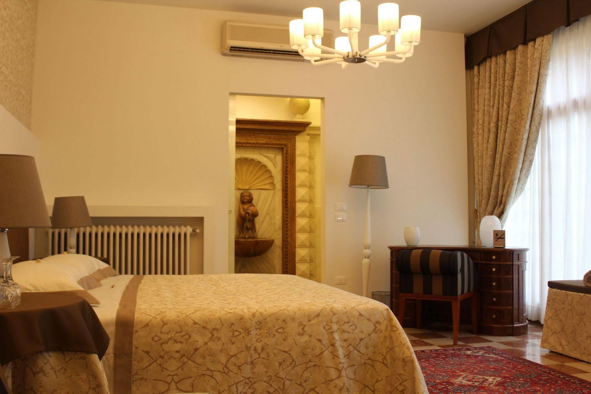 Domus Dotti V Guest House Treviso Dış mekan fotoğraf